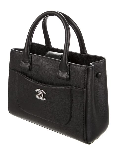 Neo Executive Chanel Handbags for Women 